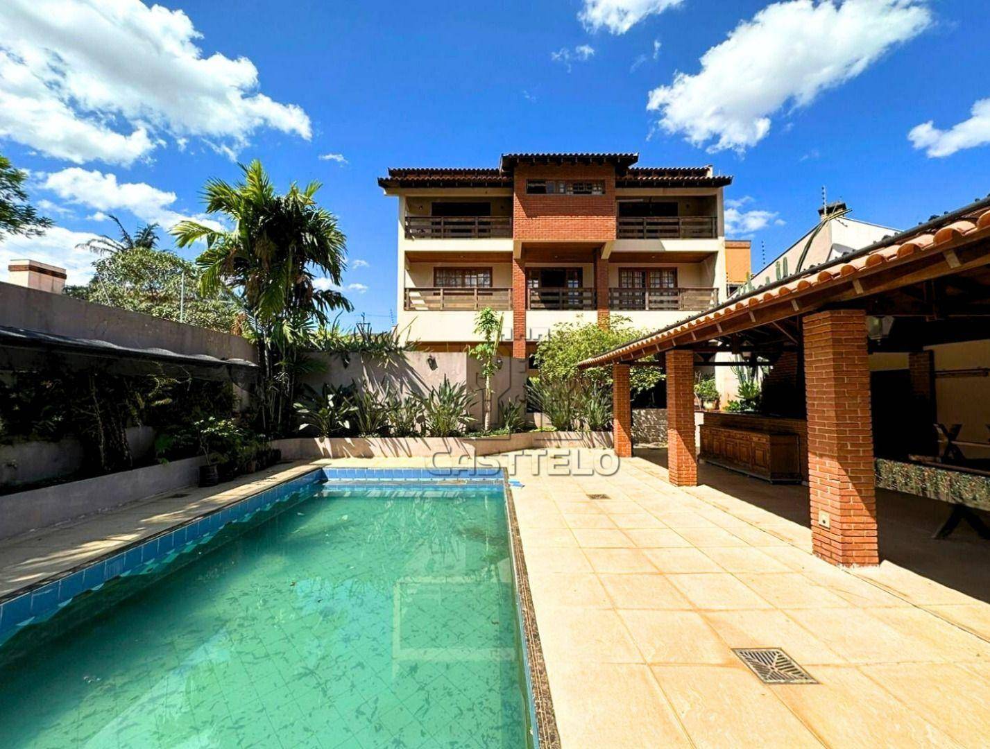 Sobrado, 6 quartos - Foto 1