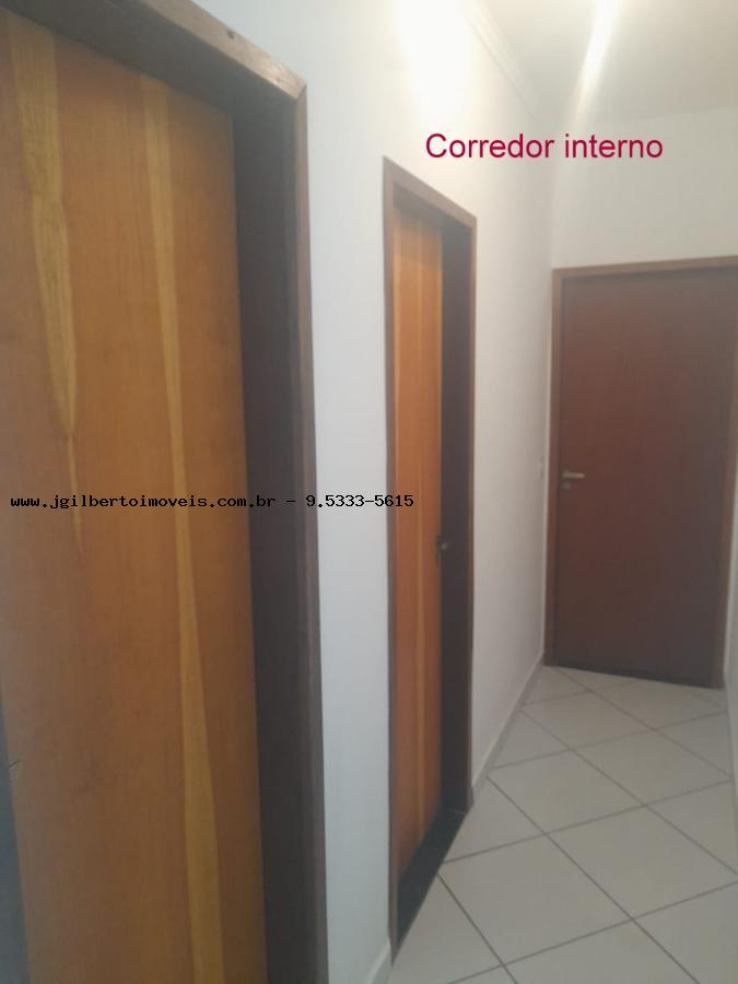 Casa à venda com 3 quartos, 140m² - Foto 11