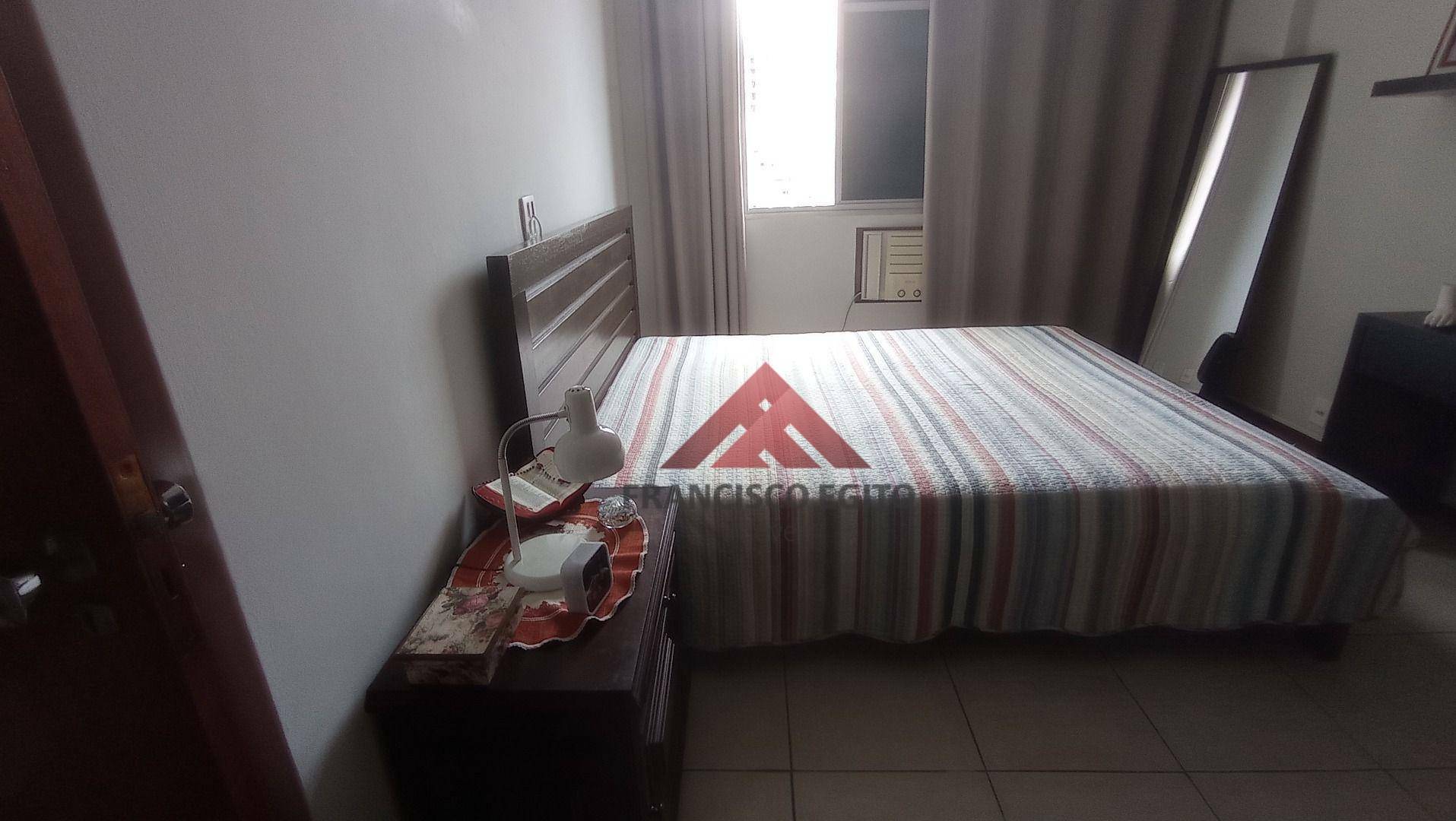 Apartamento à venda com 4 quartos, 150m² - Foto 9