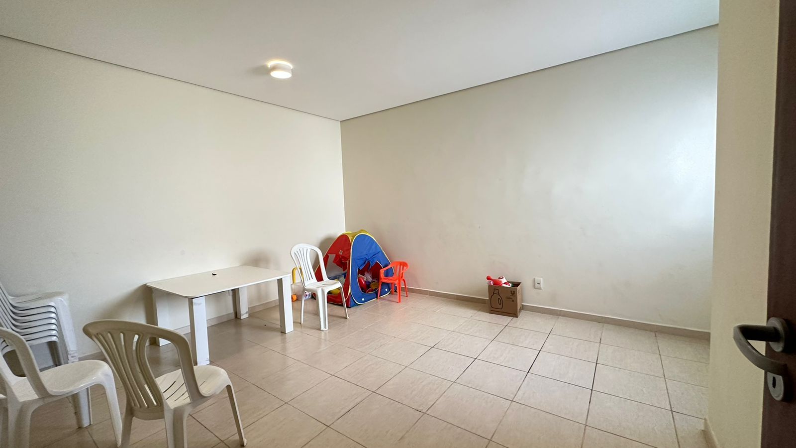 Apartamento à venda com 3 quartos, 78m² - Foto 6