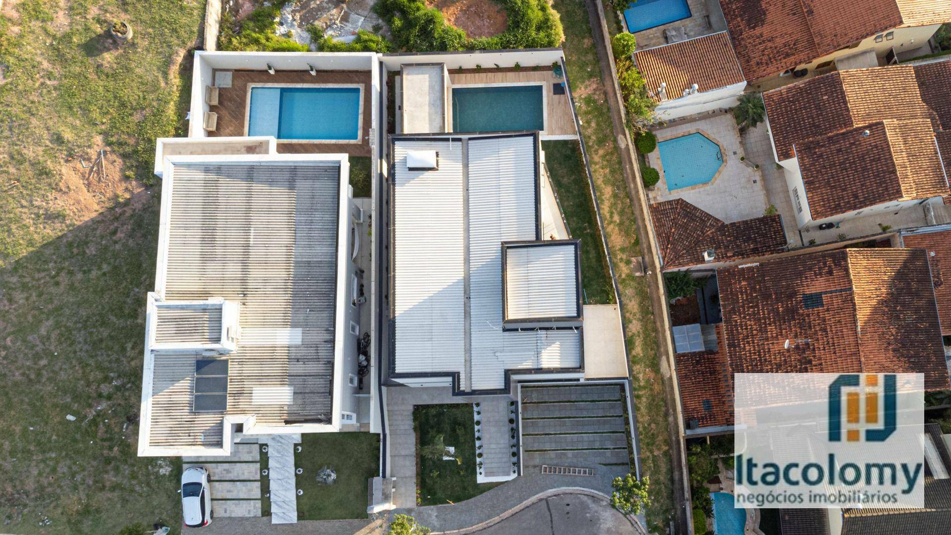 Casa de Condomínio à venda com 4 quartos, 421m² - Foto 38