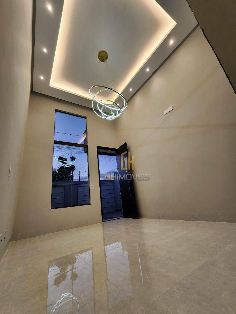 Casa à venda com 3 quartos, 121m² - Foto 3