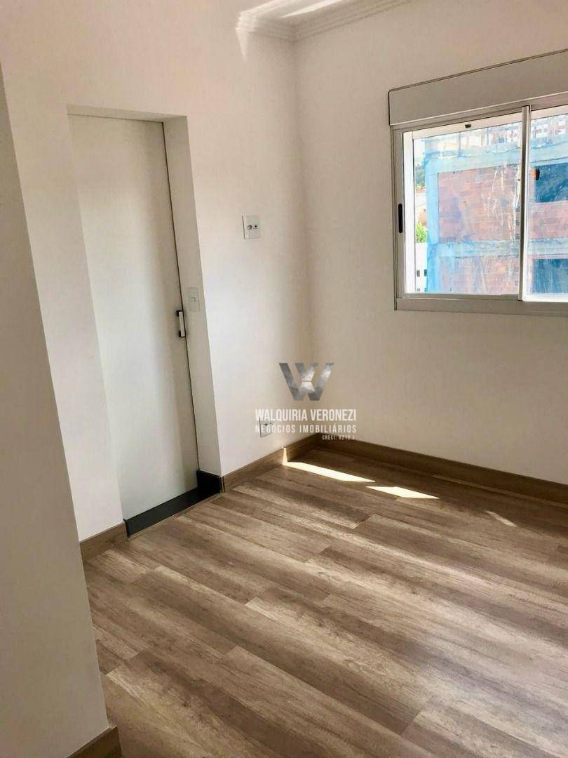 Apartamento à venda com 3 quartos, 125m² - Foto 17