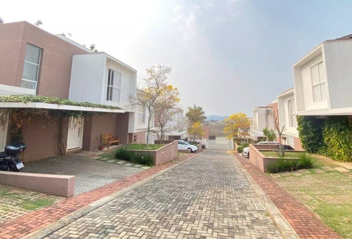 Casa de Condomínio à venda com 3 quartos, 218m² - Foto 14