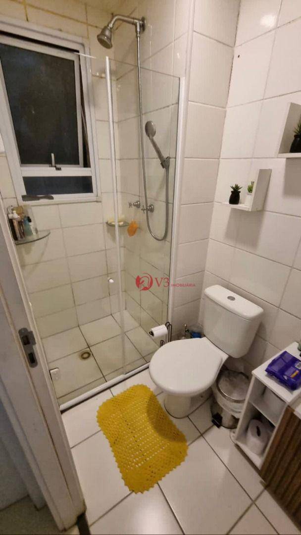 Apartamento à venda com 2 quartos, 40m² - Foto 3