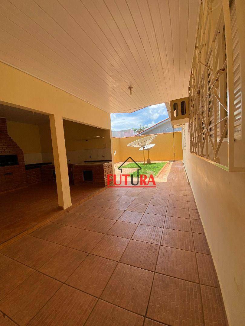 Casa para alugar com 4 quartos, 800M2 - Foto 4