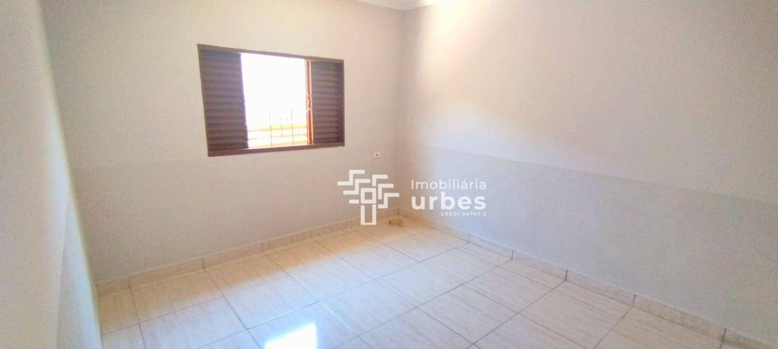 Casa à venda com 2 quartos, 137m² - Foto 2