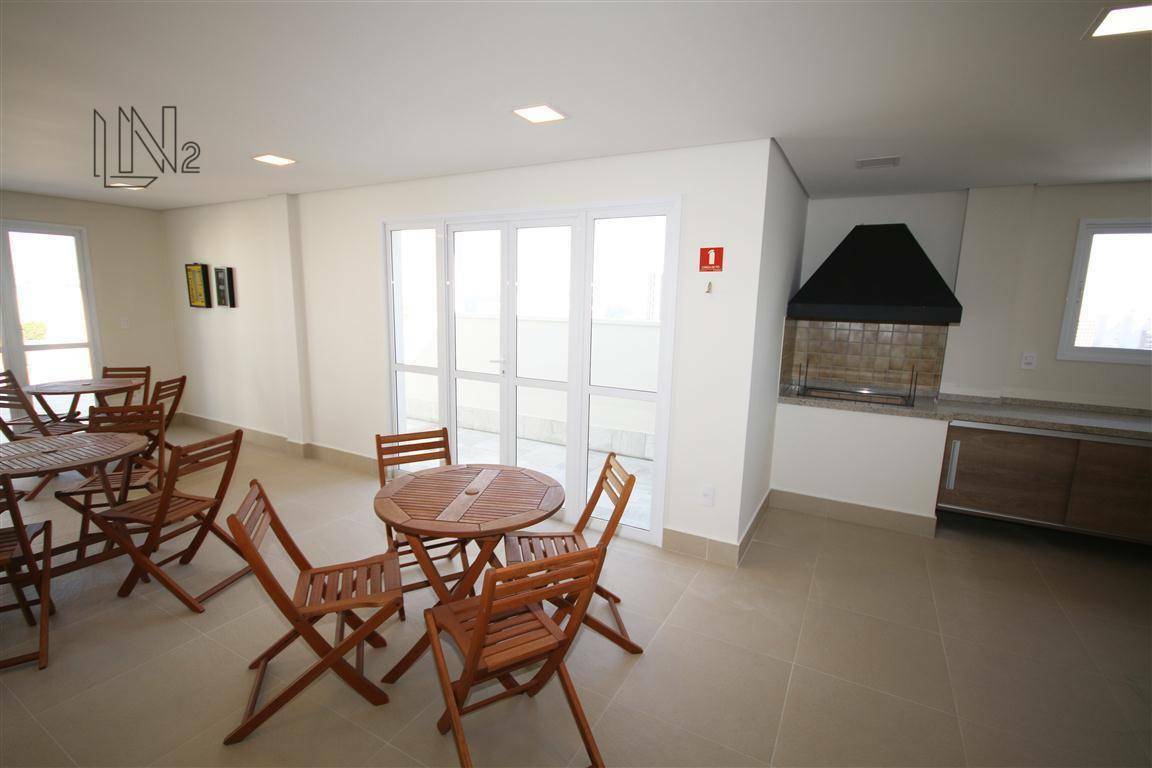 Apartamento à venda com 2 quartos, 64m² - Foto 7