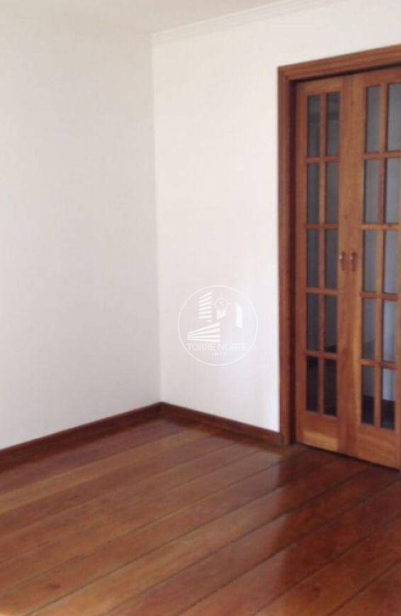 Apartamento à venda com 3 quartos, 96m² - Foto 11