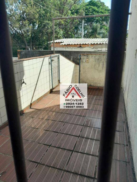 Sobrado à venda com 3 quartos, 136m² - Foto 32