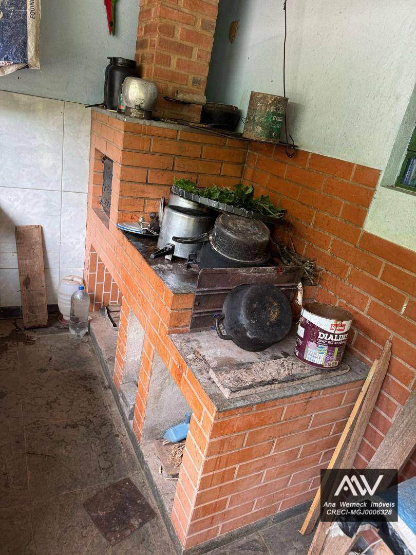 Chácara à venda com 2 quartos, 75m² - Foto 10