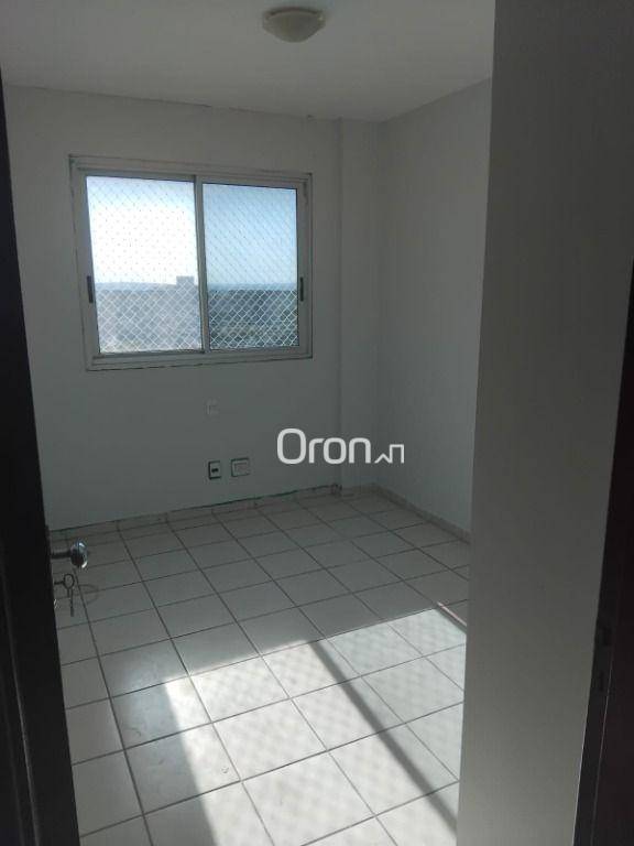 Apartamento à venda com 3 quartos, 75m² - Foto 3