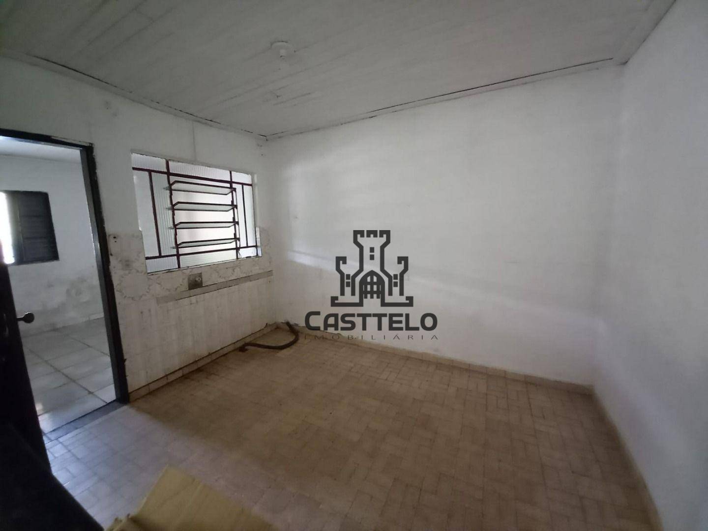 Casa à venda com 2 quartos, 100m² - Foto 5