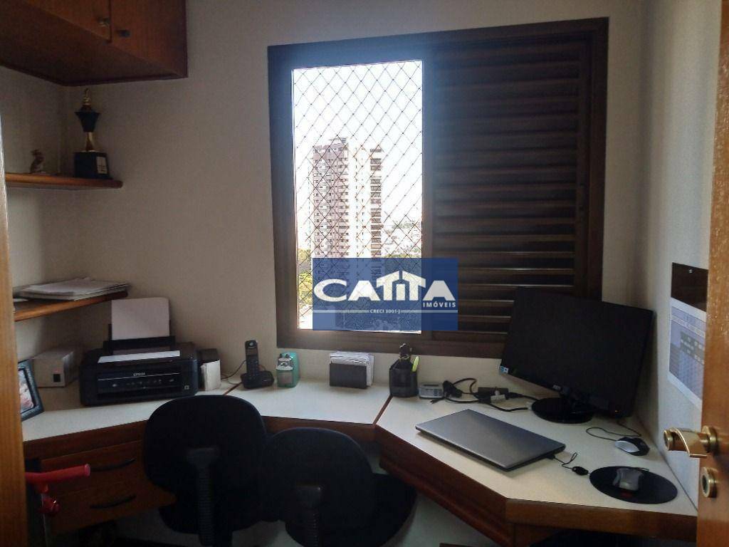 Apartamento à venda com 4 quartos, 200m² - Foto 14