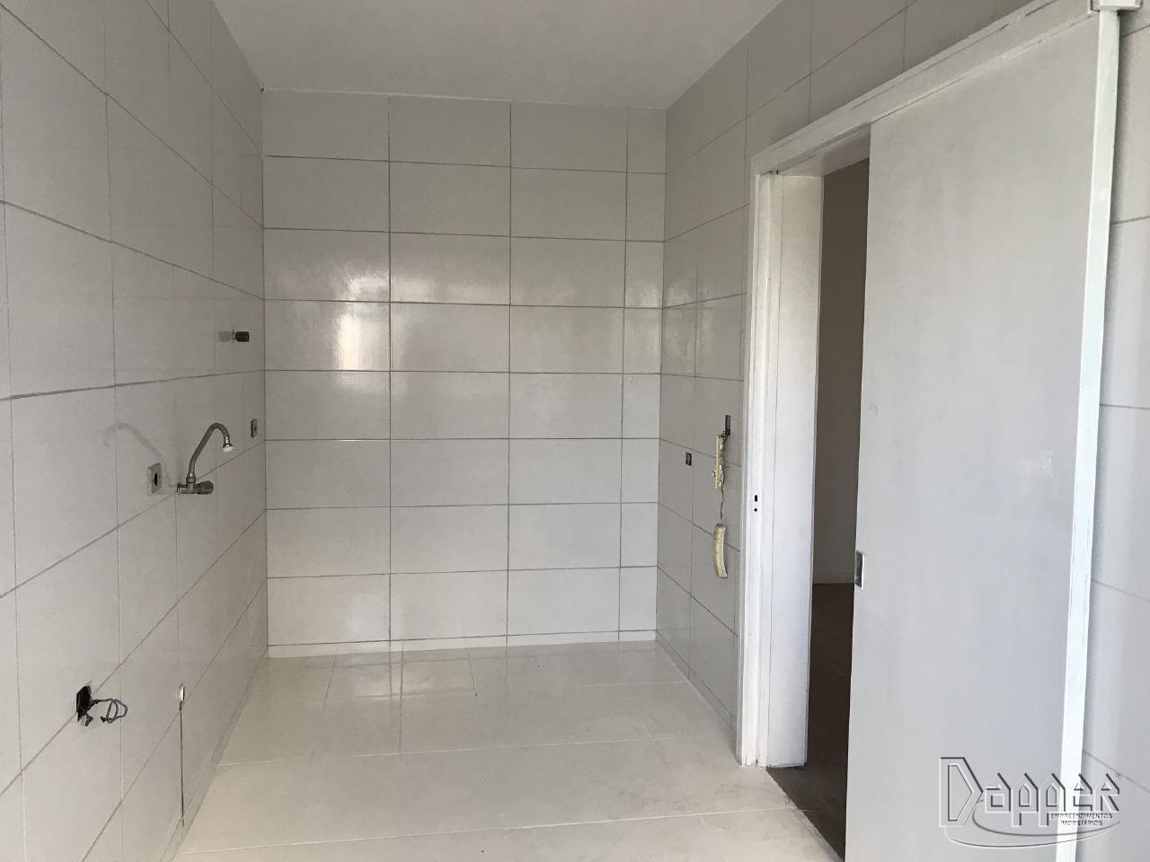 Apartamento à venda com 2 quartos, 72m² - Foto 4