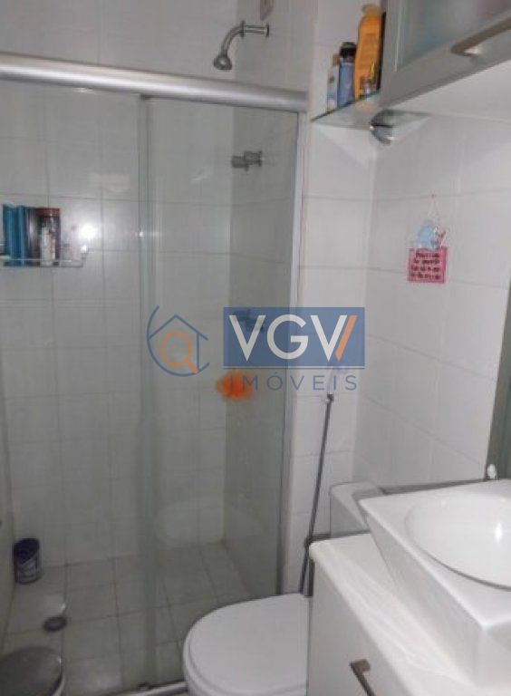 Apartamento à venda com 2 quartos, 55m² - Foto 15