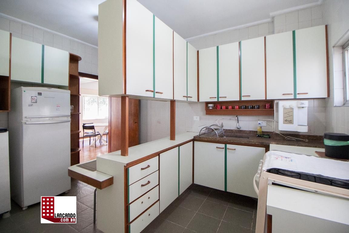 Apartamento à venda com 3 quartos, 127m² - Foto 9