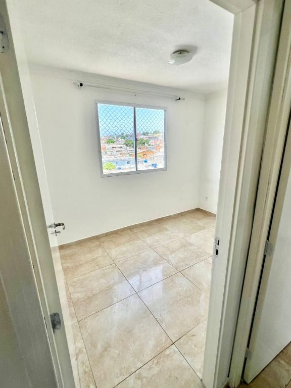 Apartamento à venda com 2 quartos, 39m² - Foto 5