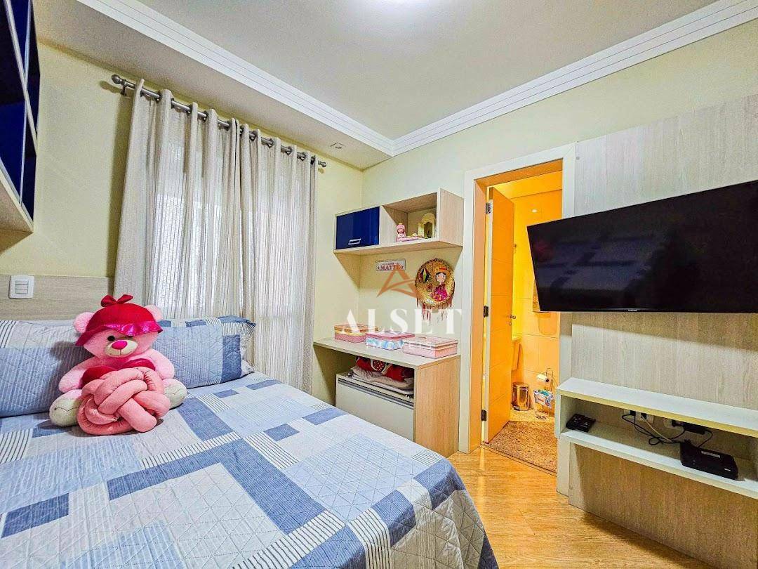 Apartamento à venda com 3 quartos, 155m² - Foto 22