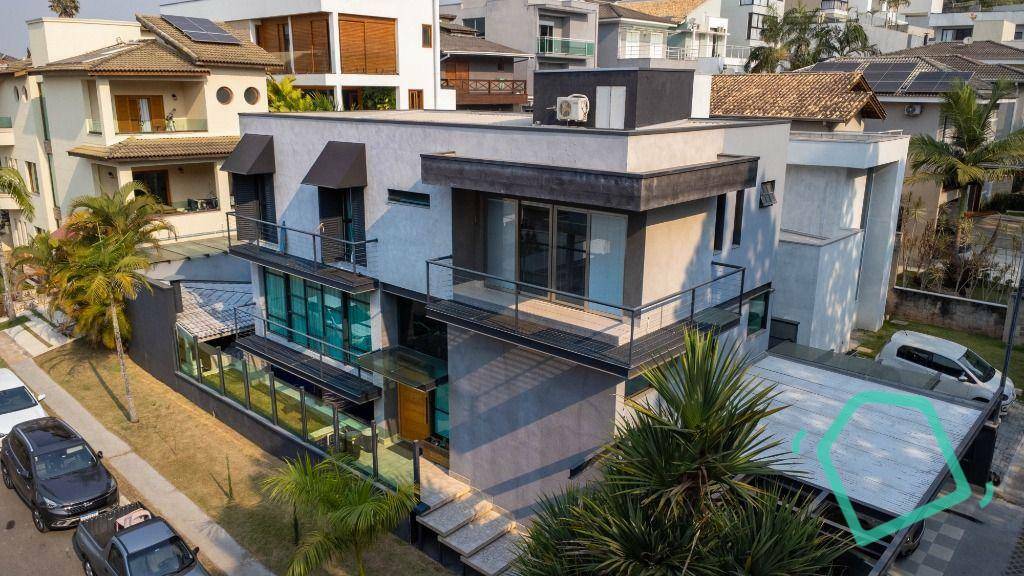 Casa de Condomínio à venda com 3 quartos, 274m² - Foto 1