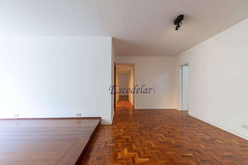 Apartamento à venda com 3 quartos, 139m² - Foto 7