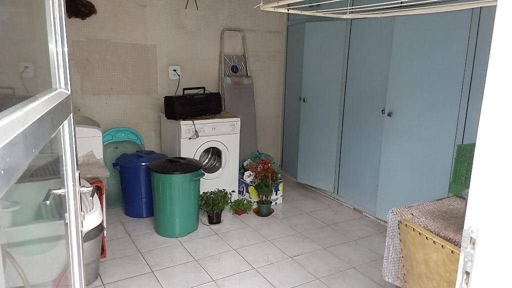 Sobrado à venda com 3 quartos, 600m² - Foto 10