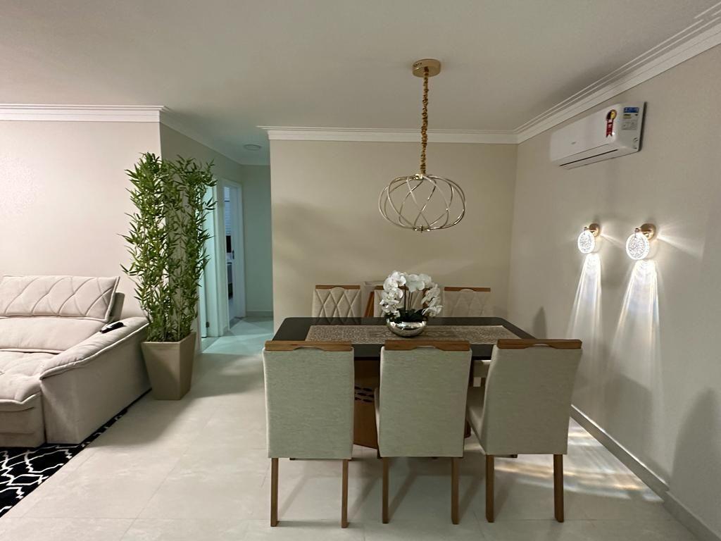 Apartamento à venda com 2 quartos, 76m² - Foto 1