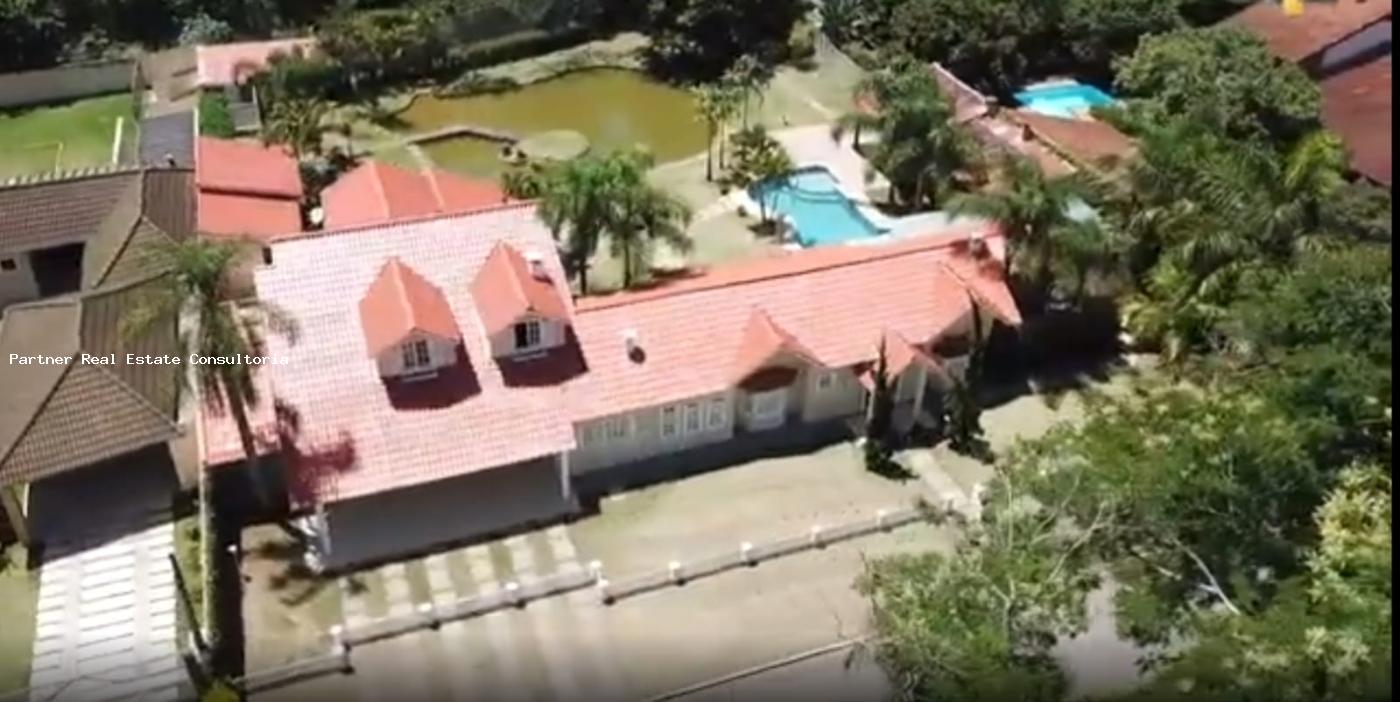 Casa de Condomínio à venda com 3 quartos, 2600m² - Foto 29