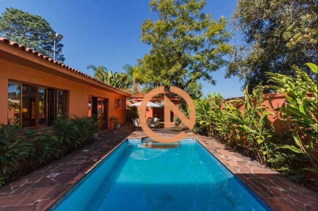 Casa, 3 quartos, 309 m² - Foto 4