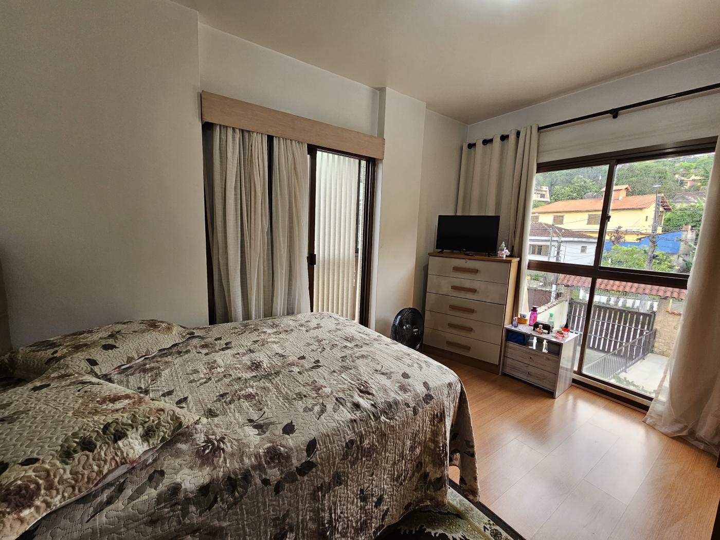 Apartamento à venda com 3 quartos, 257m² - Foto 15