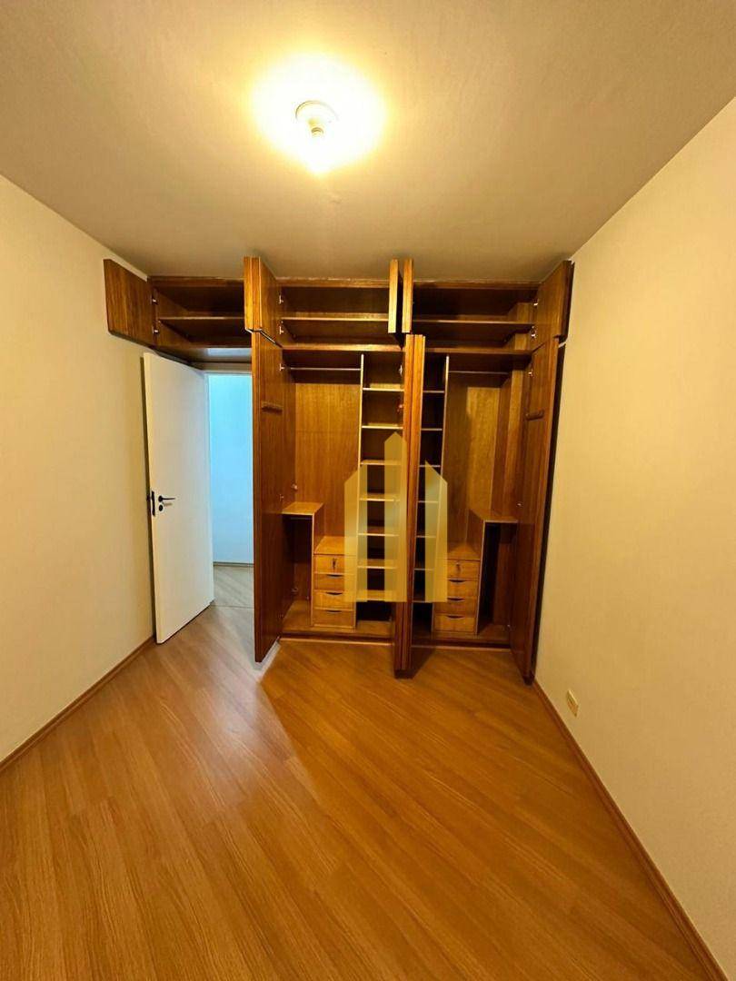 Apartamento para alugar com 3 quartos, 90m² - Foto 16