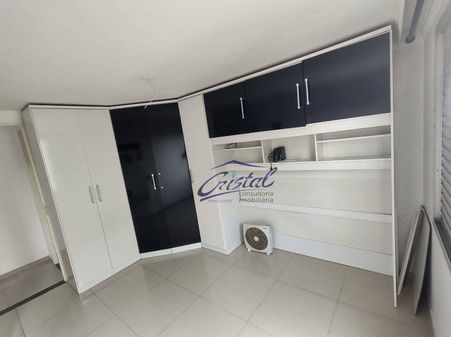 Apartamento à venda com 2 quartos, 66m² - Foto 8