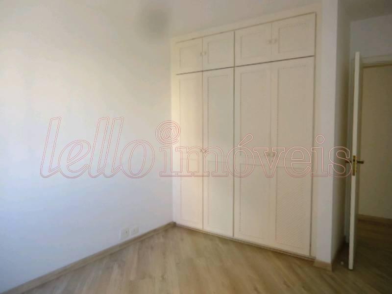 Apartamento para alugar com 4 quartos, 142m² - Foto 13