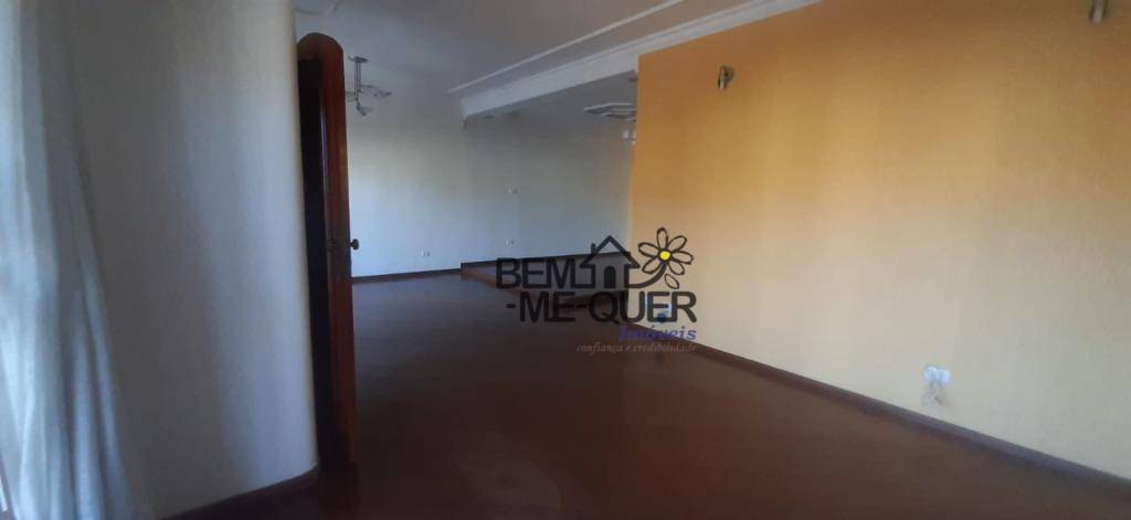 Sobrado à venda com 4 quartos, 380m² - Foto 9