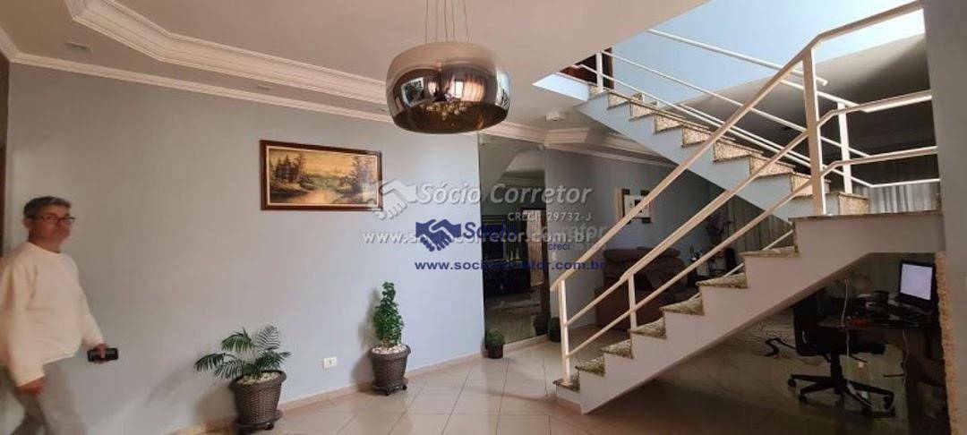 Sobrado à venda com 3 quartos, 192m² - Foto 32