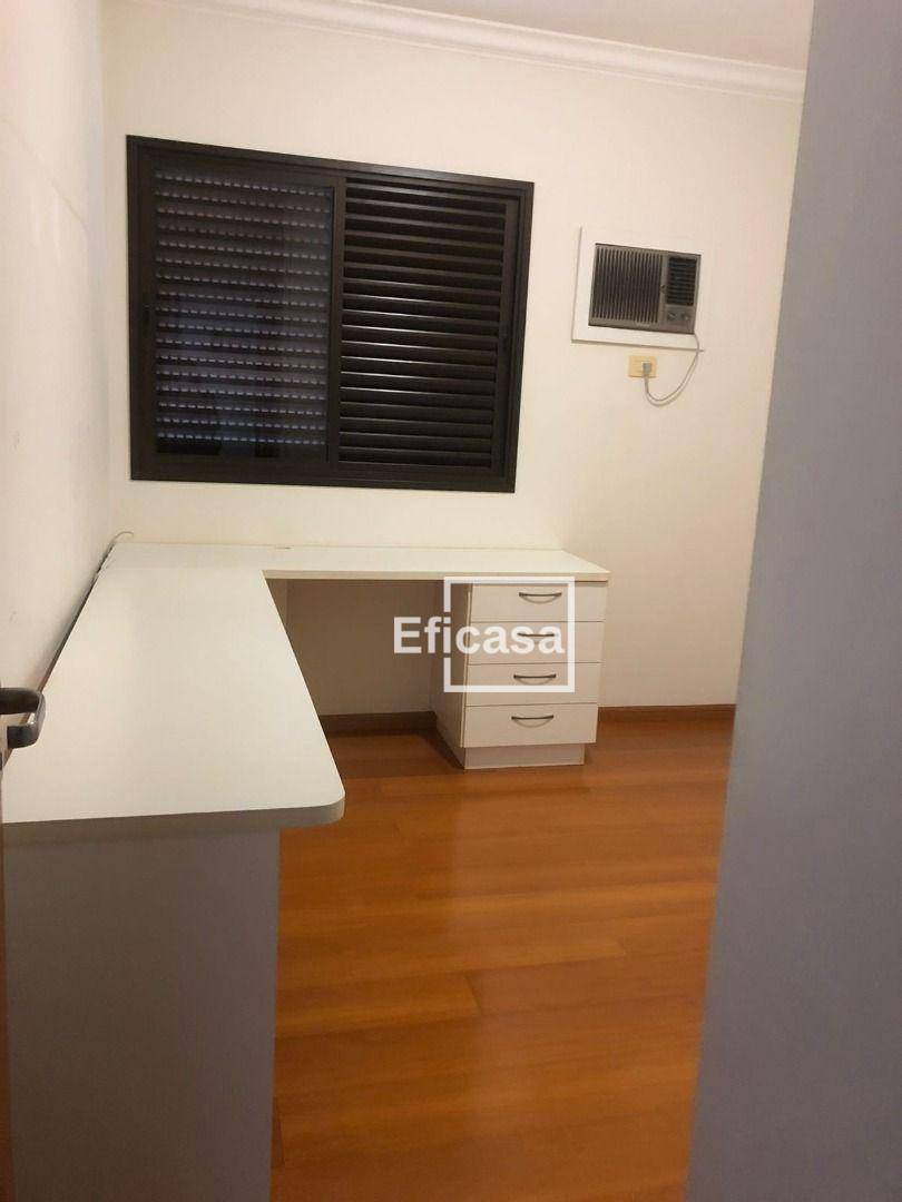 Apartamento à venda com 3 quartos, 165m² - Foto 19