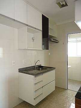 Apartamento à venda com 3 quartos, 61m² - Foto 15