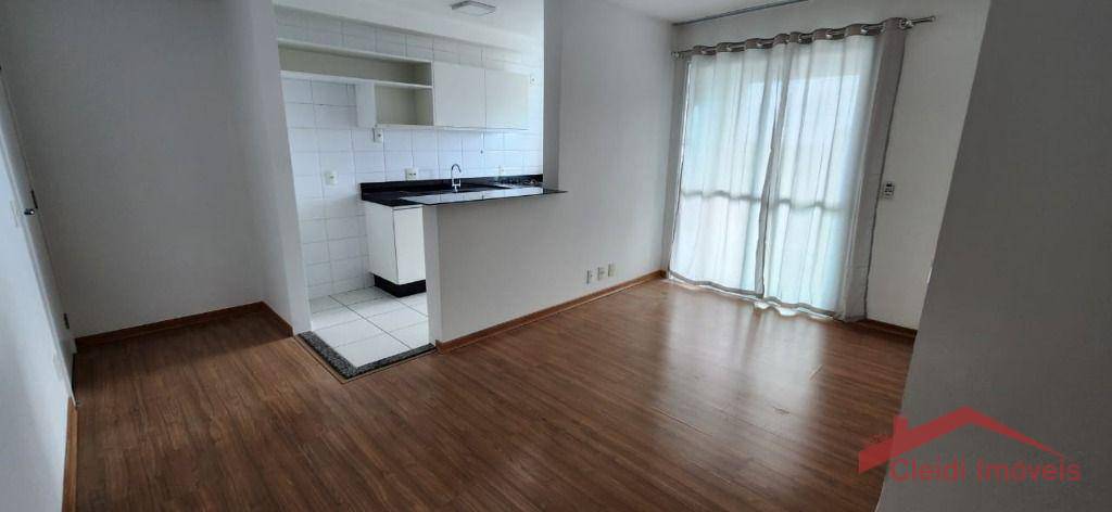 Apartamento à venda com 2 quartos, 60m² - Foto 5