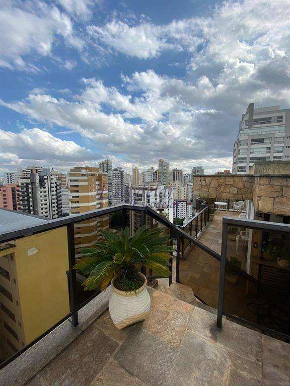 Cobertura para alugar com 3 quartos, 341m² - Foto 8