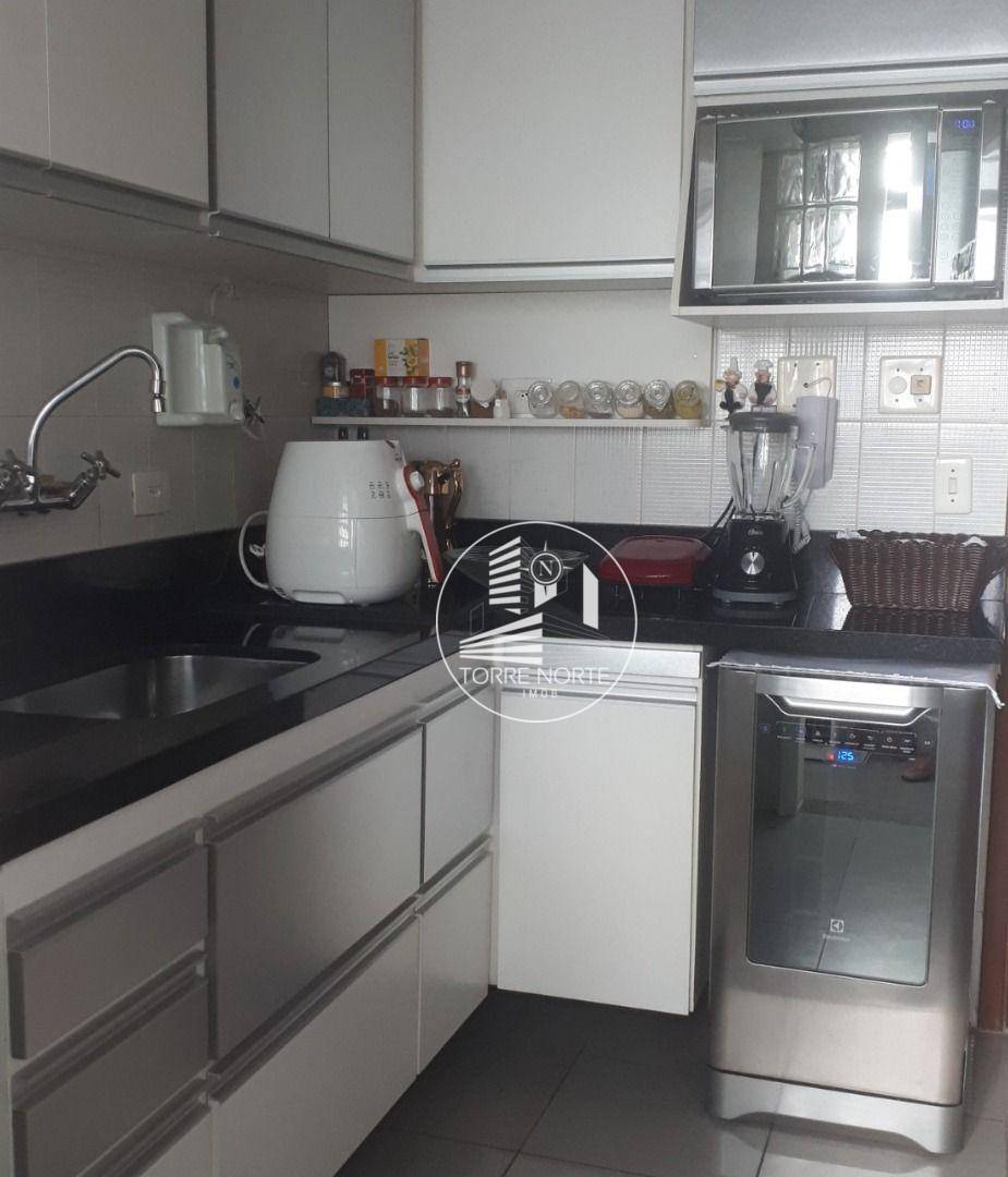 Apartamento à venda com 3 quartos, 92m² - Foto 5