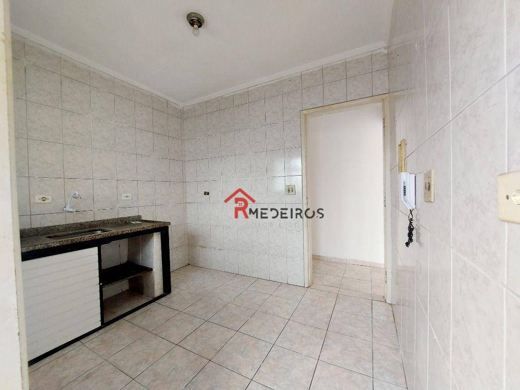 Apartamento à venda com 1 quarto, 60m² - Foto 14