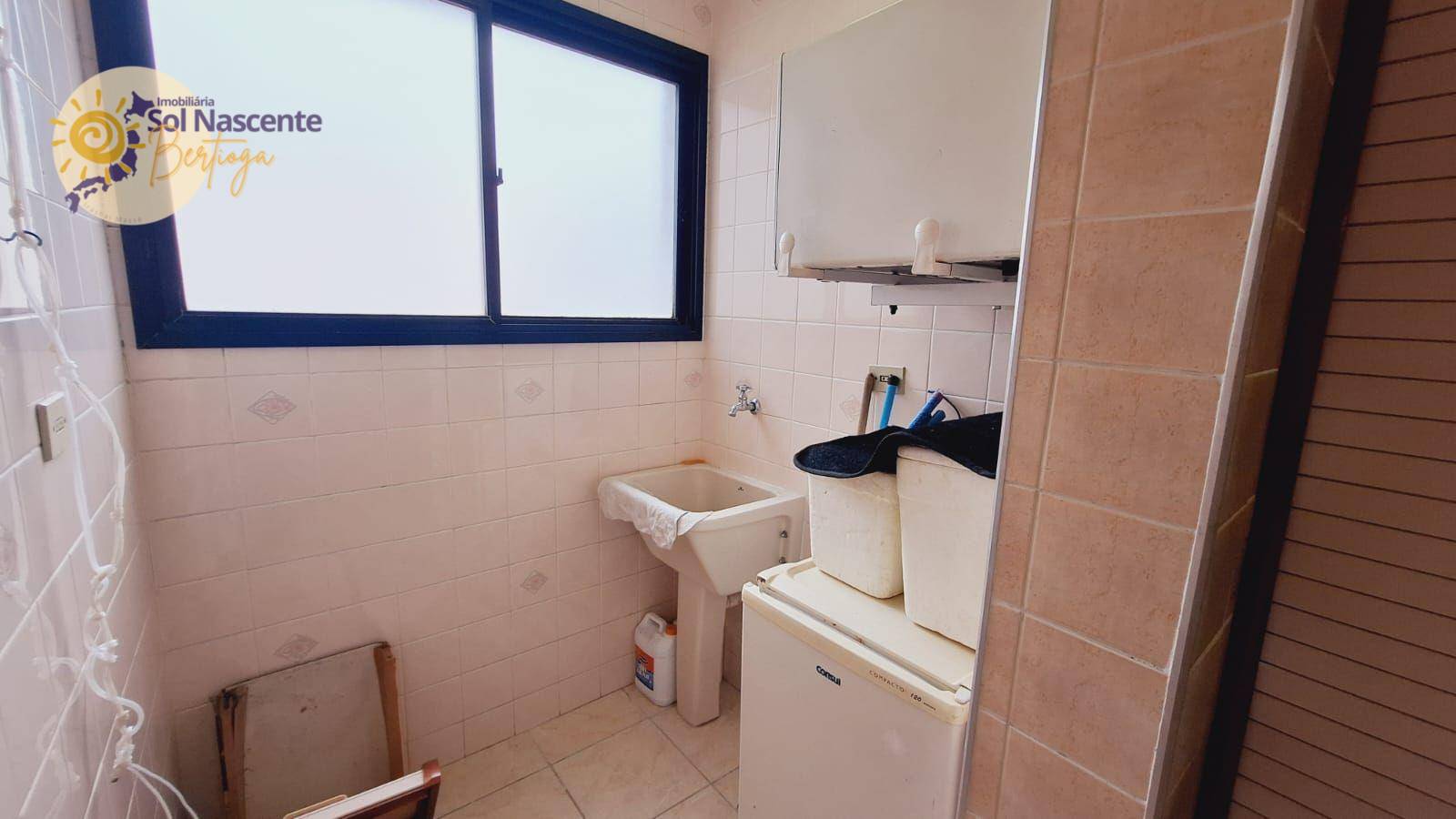 Apartamento à venda com 2 quartos, 73m² - Foto 3