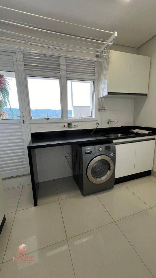 Apartamento à venda com 3 quartos, 172m² - Foto 23