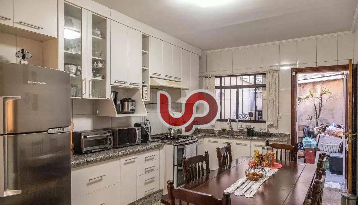 Sobrado à venda com 3 quartos, 150m² - Foto 3