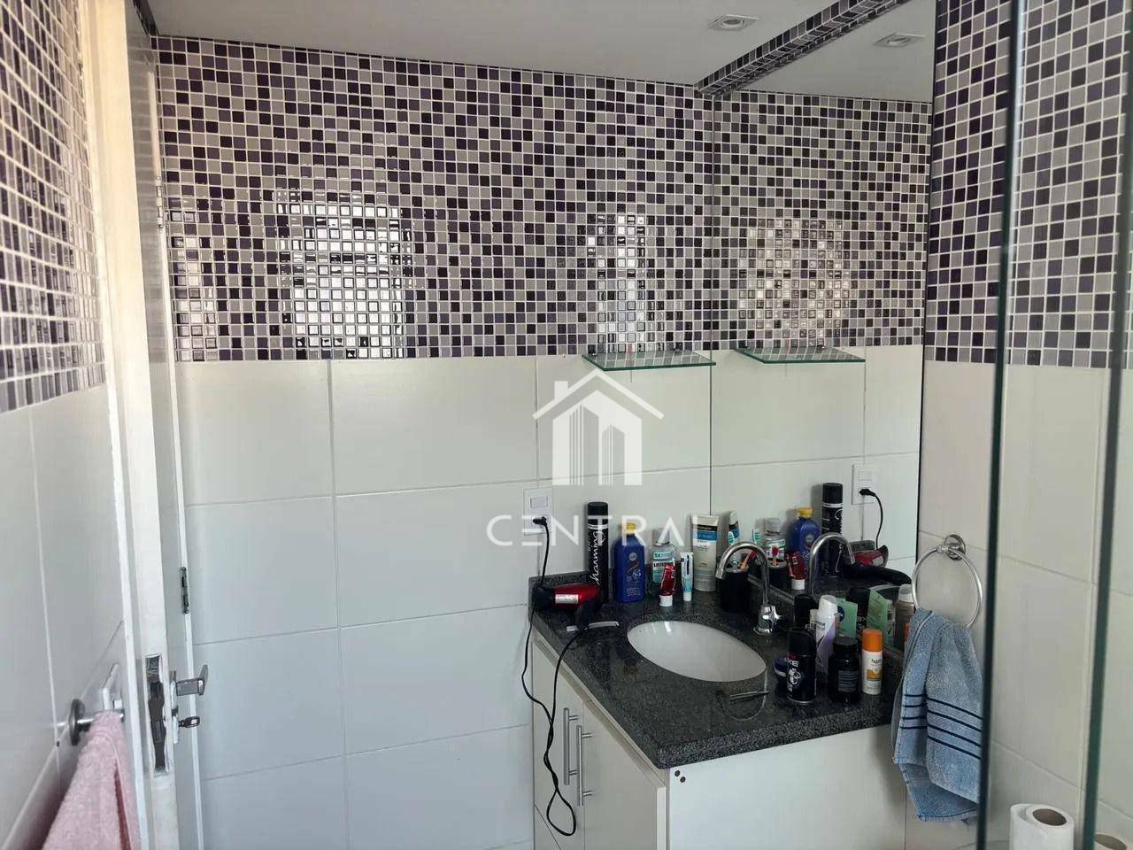 Apartamento à venda com 2 quartos, 65m² - Foto 9