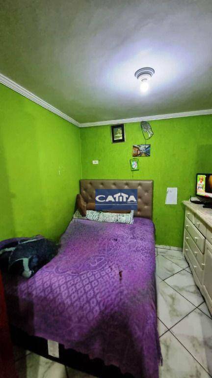 Casa à venda com 2 quartos, 90m² - Foto 11