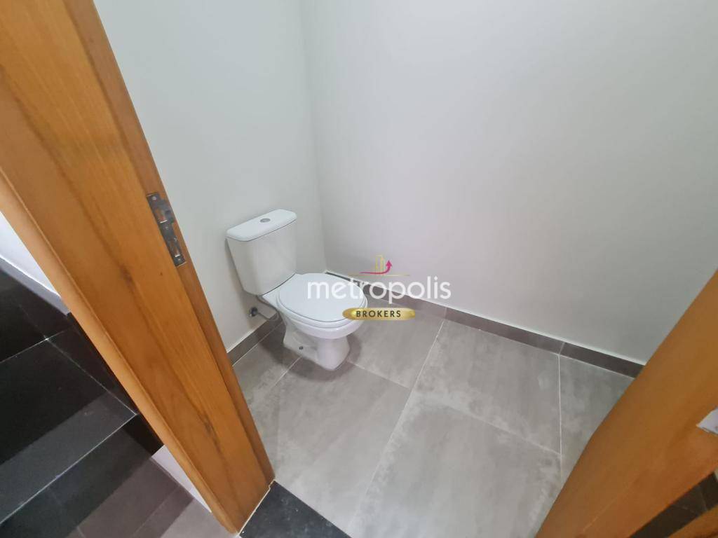 Sobrado à venda com 3 quartos, 300m² - Foto 22