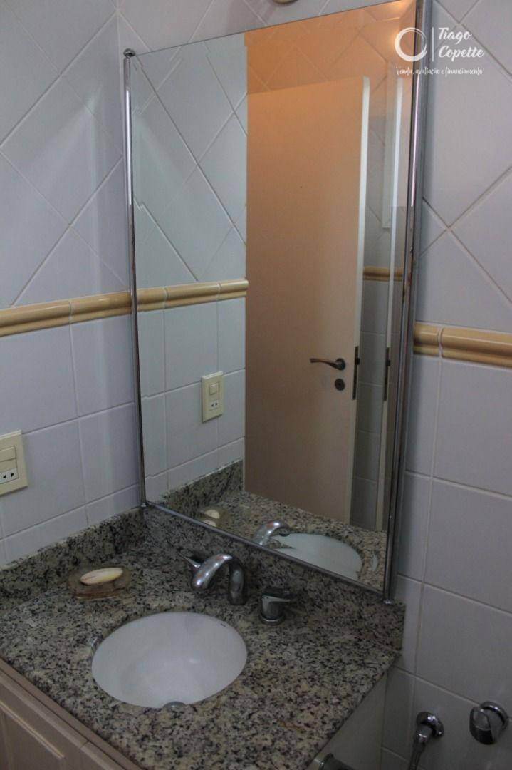 Casa de Condomínio à venda com 8 quartos, 800m² - Foto 94