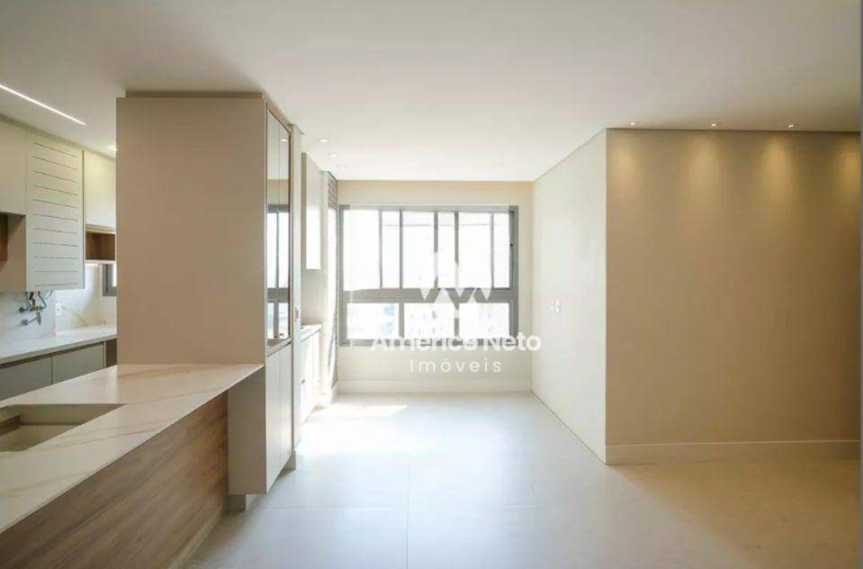 Apartamento à venda com 3 quartos, 87m² - Foto 3