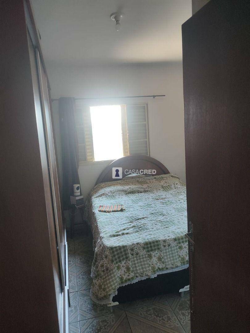 Casa à venda com 3 quartos, 65m² - Foto 13